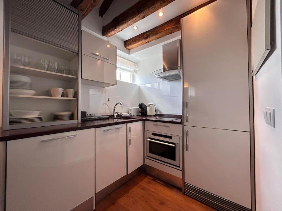 Emblematic Flat In Madrid Central - Arenal Ngoại thất bức ảnh